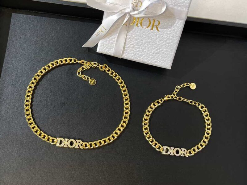 DIOR迪奥满钻字母手链 项链