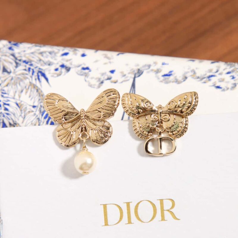 ☑️DIOR迪奥金色蝴蝶珍珠CD耳钉耳环 - Image 12