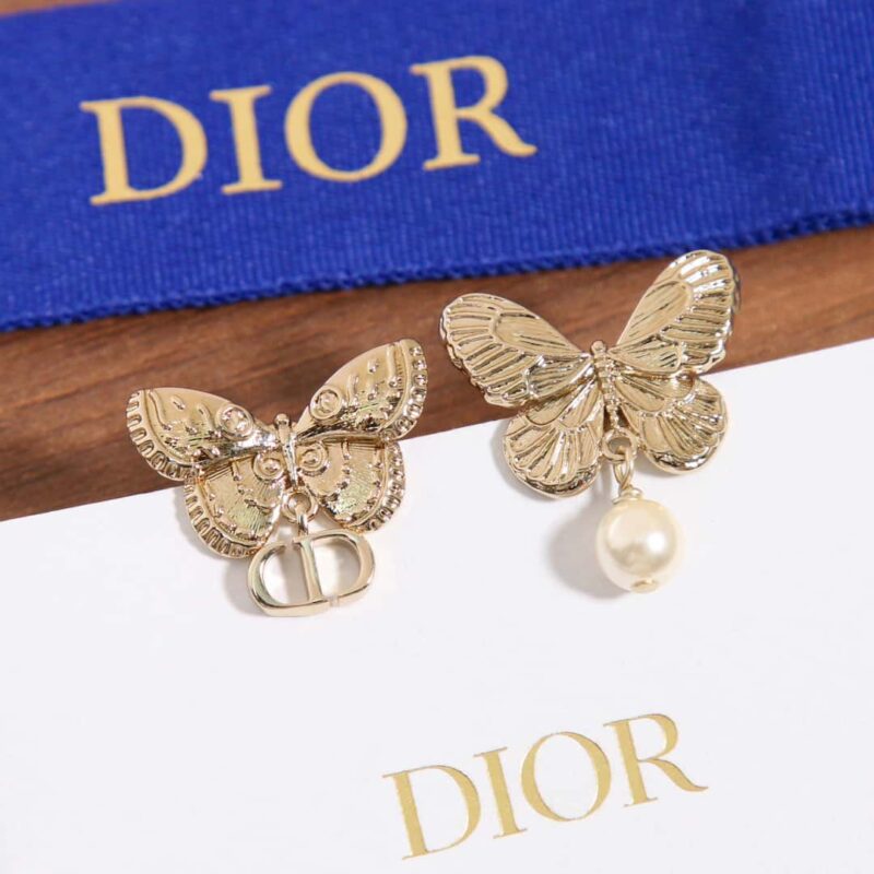 ☑️DIOR迪奥金色蝴蝶珍珠CD耳钉耳环 - Image 16