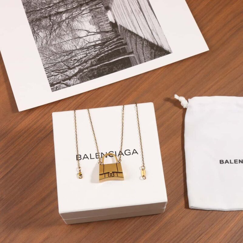 ☀️️巴黎世家BALENCIAGA金色包包👜项链 - Image 12
