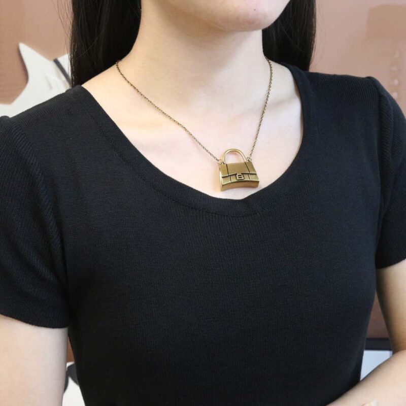 ☀️️巴黎世家BALENCIAGA金色包包👜项链 - Image 14