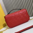 Fendi 小号 Fendigraphy 小牛皮流浪包 银色
