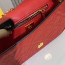 Fendi 小号 Fendigraphy 小牛皮流浪包 银色