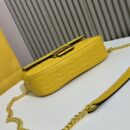 Fendi 小号 Fendigraphy 小牛皮流浪包 棕色