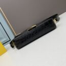 Fendi Nano First 包，采用纳帕皮革，米色