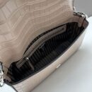 Fendi 中号法棍复刻包，鳄鱼皮，杏色