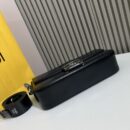 Fendi 中号鳄鱼皮法棍包，棕色