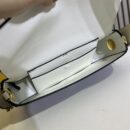 Fendi 中号法棍包，绿色拼接皮革