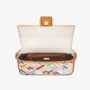 Fendi 中号 Baguette 包，采用 FF 图案帆布，多色