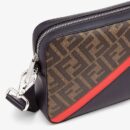 Fendi 腰包，采用 FF 图案面料白色/红色