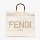 Fendi 中号 Sunshine 购物袋，采用 ROMA 徽标小牛皮，绿色