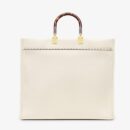 Fendi 中号 Sunshine 购物袋，采用 ROMA 徽标小牛皮，绿色