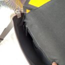 Fendi 中号法棍斜挎包 Cuoio Romano 皮革 灰色