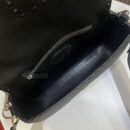 Fendi 中号法棍复刻包，鳄鱼皮，粉色