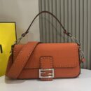 Fendi 小型 First 包，Fendi Roma Capsule 皮革，黑色/白色