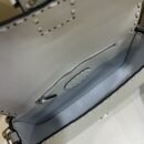 Fendi 中号法棍包，蓝色拼接皮革