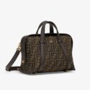 Fendi Nano F 小牛皮包，白色