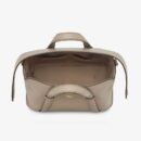 Fendi 中号法棍斜挎包 Cuoio Romano 皮革 灰色