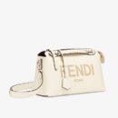Fendi 中号 Sunshine 购物袋 ROMA 标志小牛皮卡其色