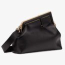 Fendi 中号 First 包，采用黑色纳帕皮革