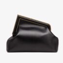 Fendi 中号 First 包，采用黑色纳帕皮革