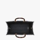 Fendi 中号法棍复刻包，鳄鱼皮，杏色