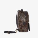 Fendi 小号 Way 包，采用小牛皮，棕色