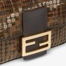Fendi 小号 First 包，采用纳帕皮革，金色
