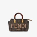 Fendi 中号法棍包，绿色拼接皮革