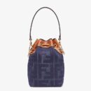 Fendi 中号法棍斜挎包 Cuoio Romano 皮革 米色