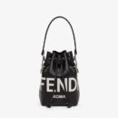 Fendi 小号 First 包，采用纳帕皮革，白色