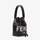 Fendi 小号 First 包，采用纳帕皮革，白色