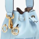 Fendi 中号 First 包，采用纳帕皮革，粉色