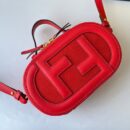Fendi Moonlight 手袋，采用 ROMA 徽标小牛皮，棕色