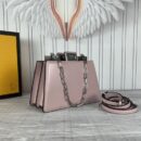 Fendi Mini Mon Tresor 水桶包，采用 FF 图案小牛皮，棕色/黑色
