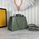 Fendi Mini Mon Tresor 水桶包，采用 FF 图案小牛皮，卡其色