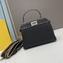 Fendi Nano Fendigraphy 小牛皮流浪包 粉色