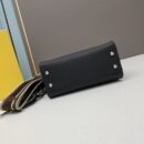 Fendi Nano Fendigraphy 小牛皮流浪包 粉色