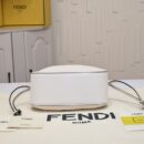 Fendi Mini Pomodorino 水桶包 米色小牛皮包