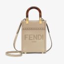 Fendi Mini Sunshine 购物袋，采用 ROMA 徽标小牛皮，灰色