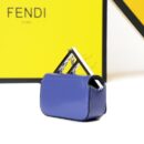 Fendi Nano F 小牛皮包，蓝色