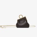 Fendi 迷你 Peekaboo Iconic 包，采用缝线小牛皮，绿色