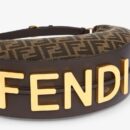 Fendi 中号法棍包，橙色拼接皮革