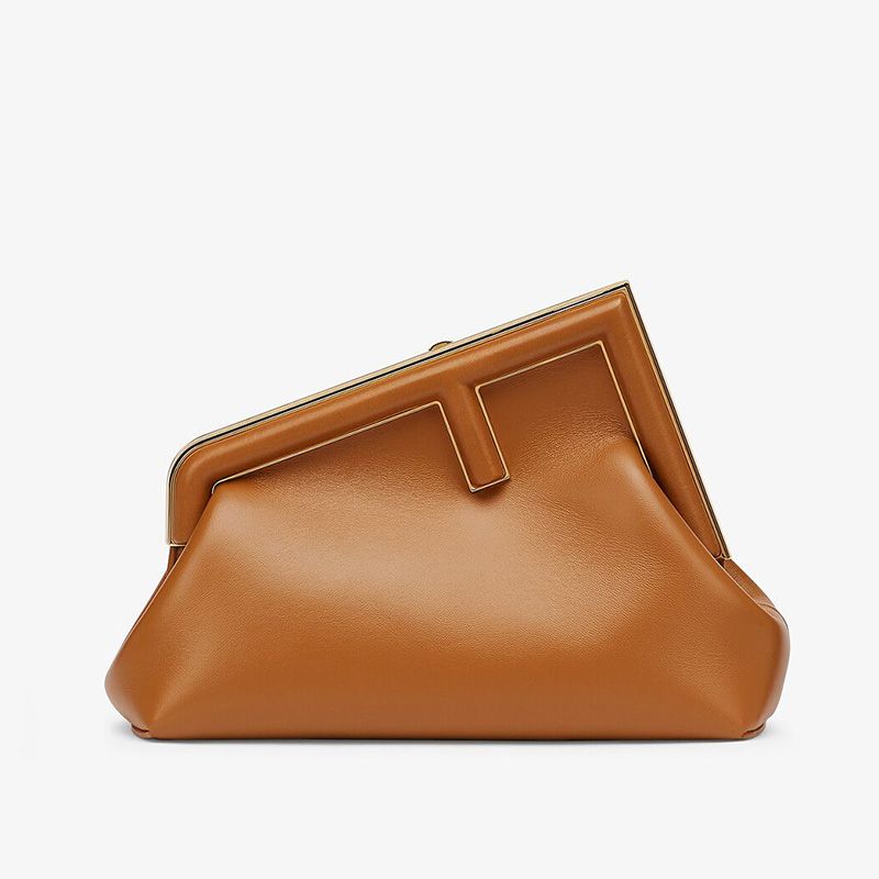 Fendi 中号鳄鱼皮法棍包，蓝色