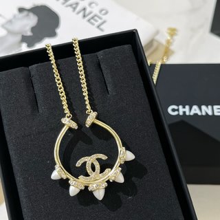 ☑️CHANEL香奈儿双c锥形珍珠项链