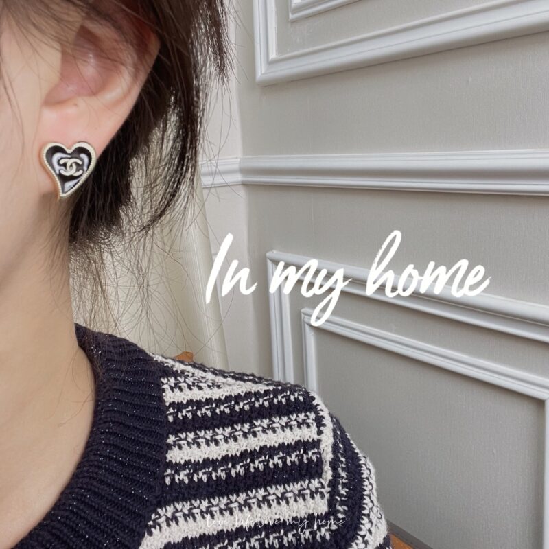 ☑️CHANEL香奈儿 桃心耳钉耳环 - Image 5