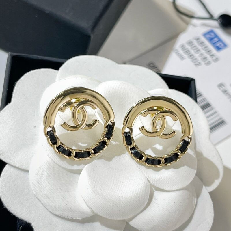 ☑️CHANEL香奈儿双c黑皮绳耳钉耳环 - Image 8