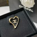 ☑️CHANEL香奈儿双c黑桃心胸针