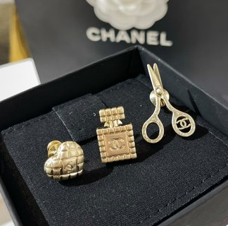 CHANEL香奈儿三件套 剪刀 香水瓶 桃心胸针