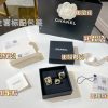 CHANEL香奈儿城堡系列三件套胸针